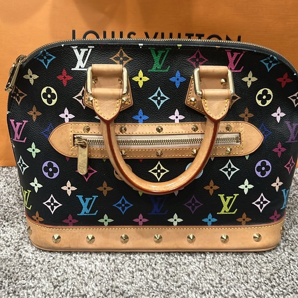 Louis Vuitton Alma - Picture 4 of 10